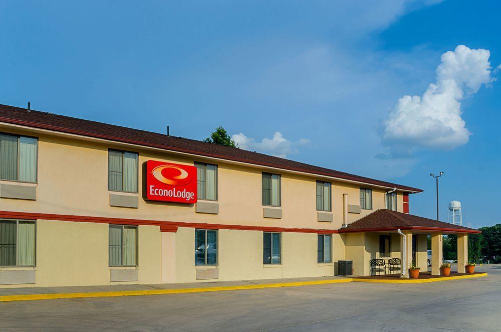 Econo Lodge Lansing - Leavenworth Exterior foto